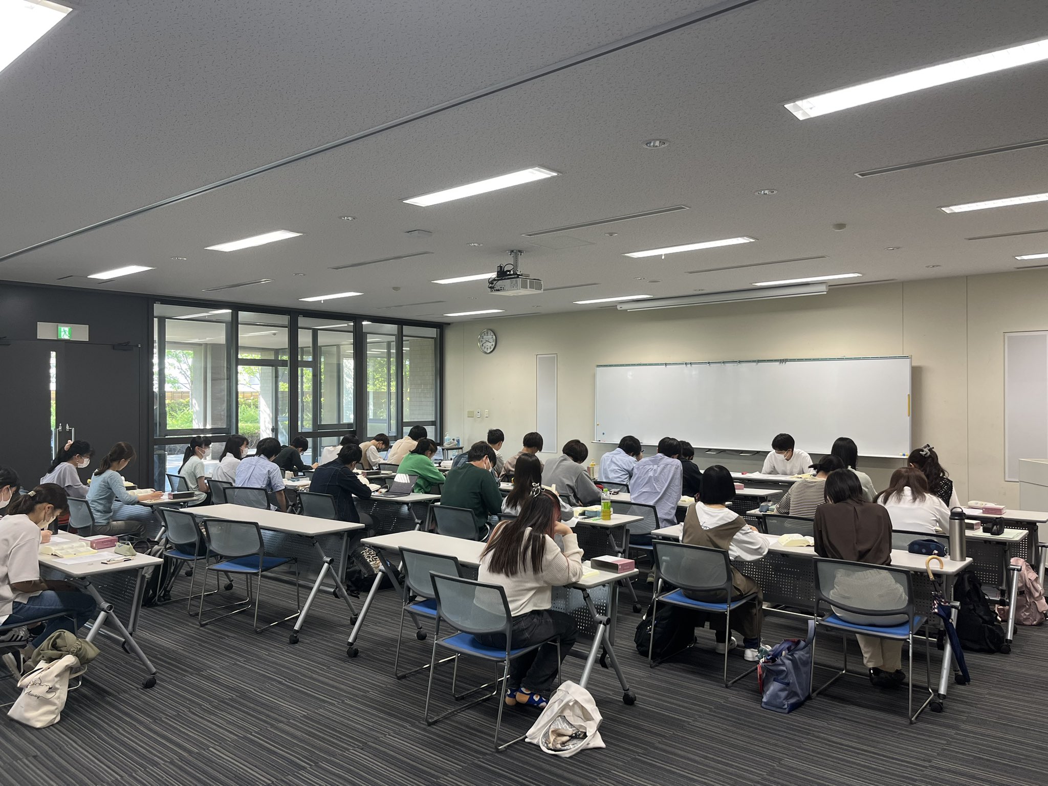 2023年度 関西大学法律相談所 on Twitter 