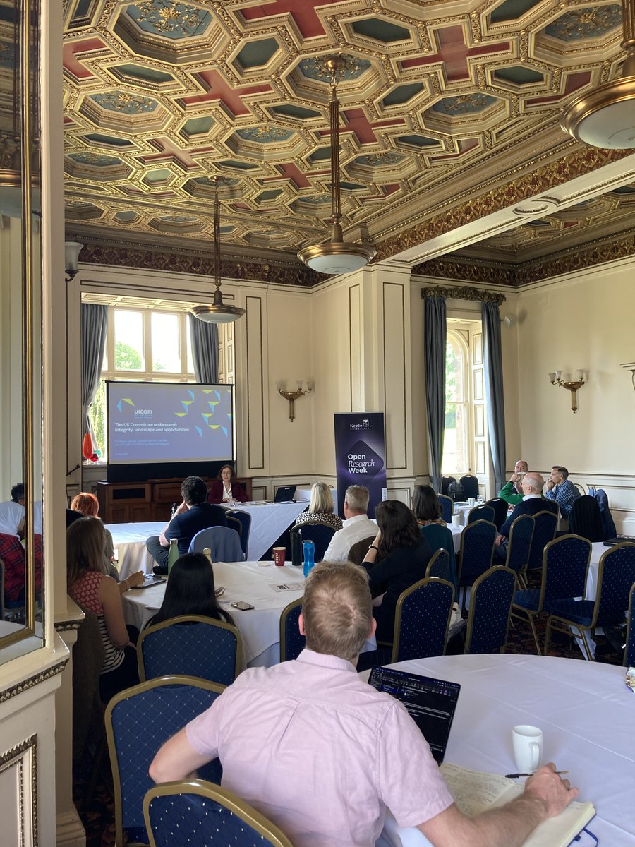 We’re joined by @RGoobermanHill and @ukrepro at Keele Hall for the inaugural @KeeleUniversity  #OpenResearch week. 
If you missed out on tickets for this event there’s still an opportunity to join us at our remaining webinars.
Tap the link to book ➡️
bit.ly/openresearchwe…