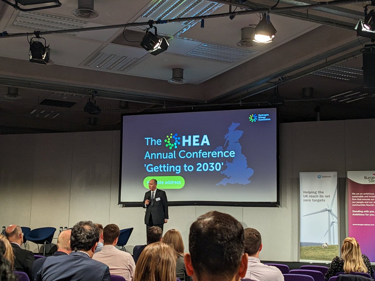 Great start by Lord Johnson at the #hydrogenjourneyto2030 <a href="/TheUKHEA/">Hydrogen Energy Association</a> <a href="/CranfieldUni/">Cranfield University</a> <a href="/CranfieldEnergy/">Cranfield Energy</a>
