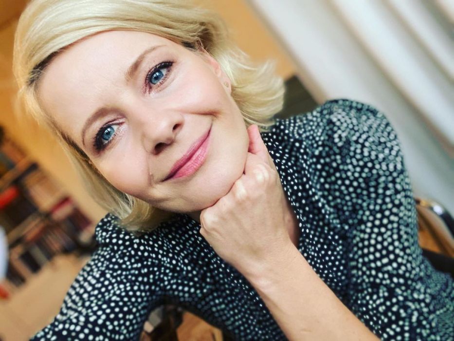 wiemjuz's tweet photo. agata po narysowaniu jakiejś jebanej zielonej linii (pierdol się agata) #egzamin8klasisty #egzaminosmoklasisty2023 https://t.co/VHjDNWGJFe