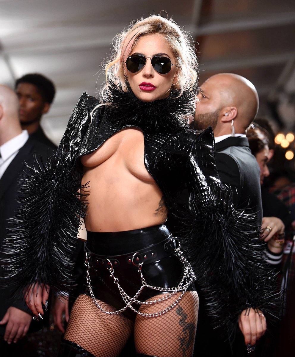 CelebLovers's tweet photo. Lady Gaga #LadyGaga @ladygaga https://t.co/Nyz5piLUrU