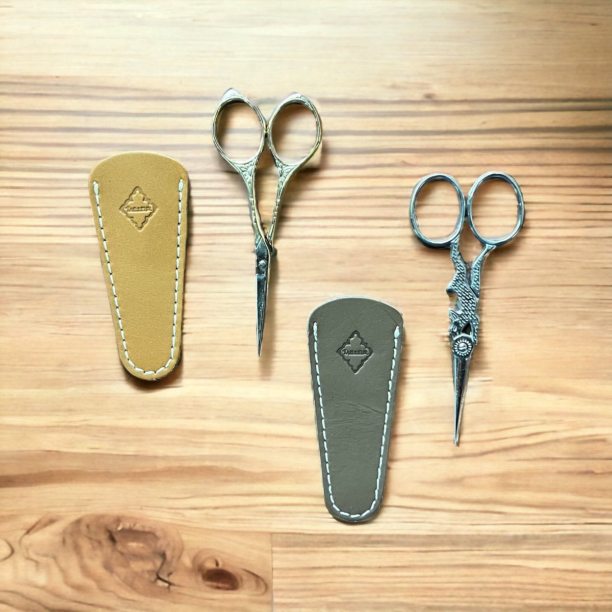 MONOKOKORO1's tweet photo. シザーケース、再入荷しました🌱

MONOKOKOROで1番人気の商品【デザインシザー】と一緒に購入されることが多い【シザーケース】
長らくメーカー欠品していましたが、本日再入荷しました。

ご自分用に、プレゼントに、、、
是非セットでのご利用をおすすめします🌱

・シザーケース　¥605 https://t.co/KO8RYtKCUh