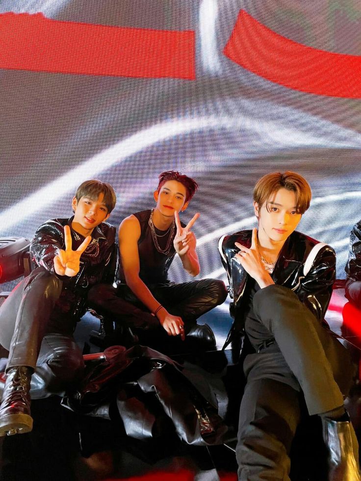 ailusyrenjun tweet picture