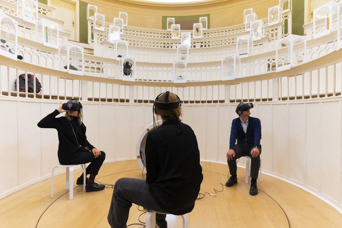 XRBB_eV's tweet photo. Here are some impressions from yesterday's 3rd edition of ART &amp; TECH TALKS at the Tieranatomisches Theater.
We're happy that so many VRBB members were among the participants! And a special "Thank you" to Silke Ababneh (@vr4content) for hosting the evening. 

#vr #ar #xr #berlin https://t.co/ofSVG2CRIp