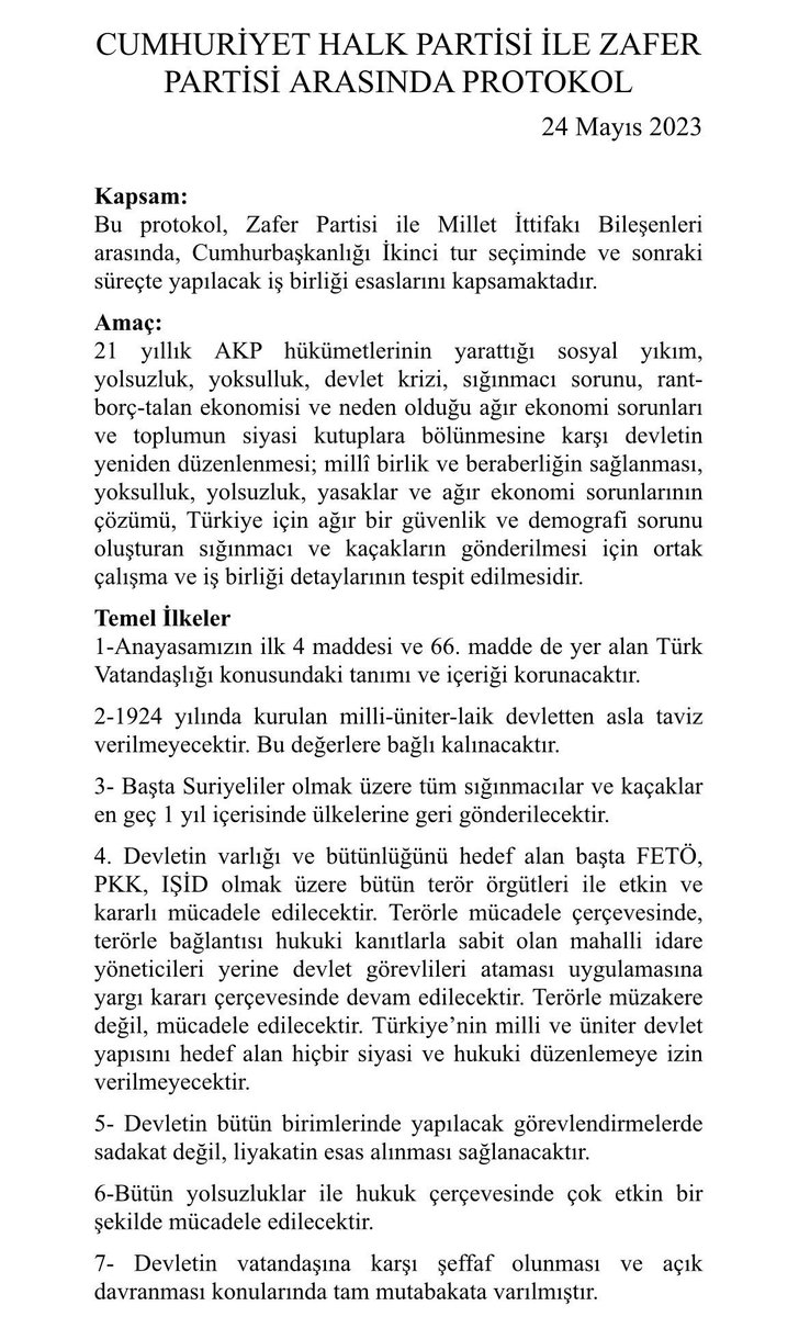 Yalan bu! Aleni yalan! Ve ne yapmaya çalıştığınızı da biliyoruz. Ama beyhude çünkü mutabakat metninde böyle bir şey yok! Özdağ’ın sırf Süleyman Soylu ve çevresini zıplatmak için yaptığı bir şakayı bulandırma çabanızın nedeni Kılıçdaroğlu’na destek veren sol, liberal, özgürlükçü…