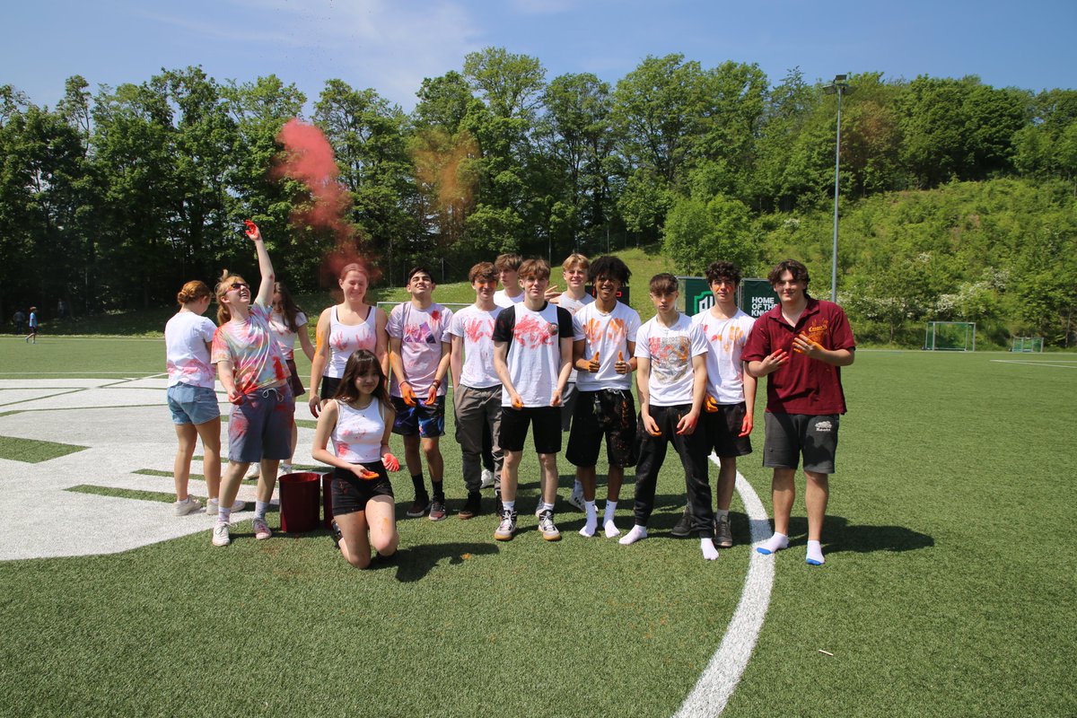 AIS Vienna tweet media