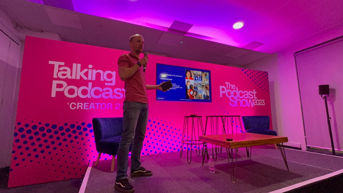 Colin's talk today at @PodcastShowLDN!

'10 Pillars of Indie Podcasting' 

#podcasting #podcastingcommunity #podcastevent #PodShowLDN