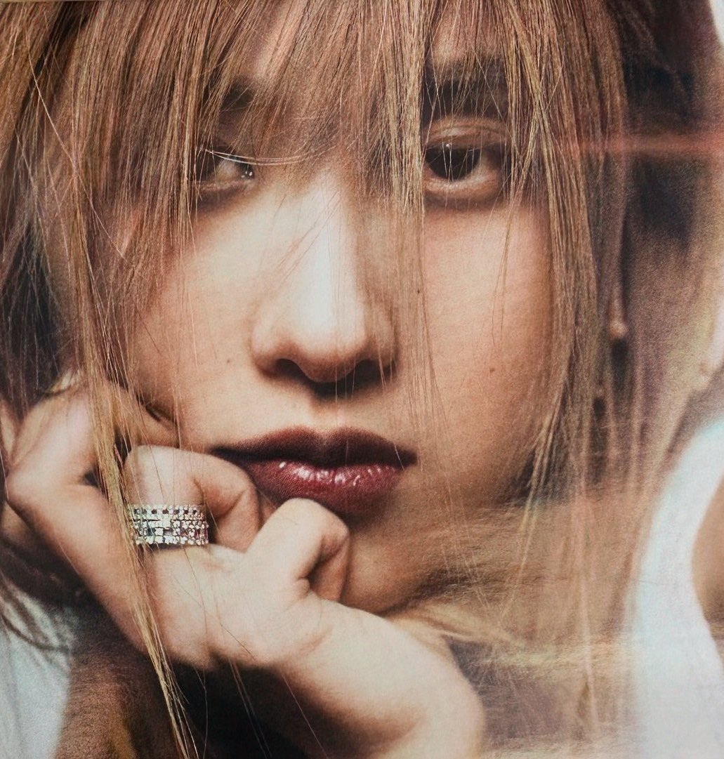 sebahunya on Twitter "RT chaescvnty THE RESEMBLANCE IS THROWING ME