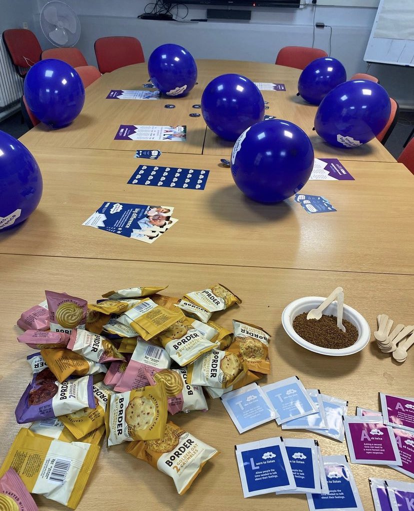 YsGirlsYMCAC_C's tweet image. Breaking the stigma around mental health through positive conversations last Friday morning at our ‘Tea &amp;amp; Talk’ with colleagues☕️ #MentalHealthAwarenessWeek #SmallTalks #YMCACardiff