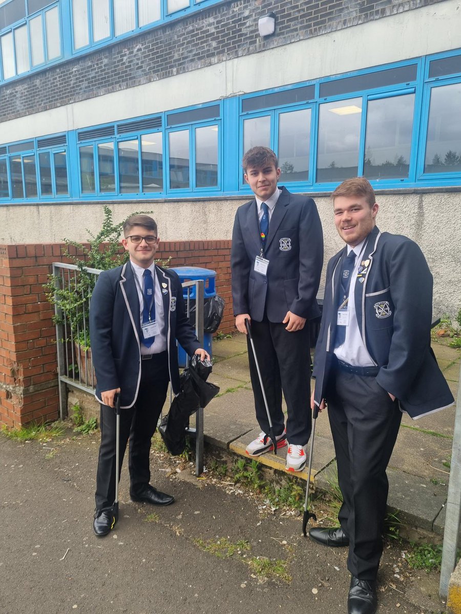 TeedUp_Jhigh's tweet photo. Tee’d Up 🤝🏻 Team Up to Clean Up

Our team partnered with Renfrewshire group ‘Team Up to Clean Up’ yesterday, to help reduce waste in our local community🌍♻️

@YE_Scotland @youngenterprise @JohnstoneHighSc #loveeachotherloveourplanet #timetotransform #voteteedup #teamuptocleanup https://t.co/sysRIajYKy