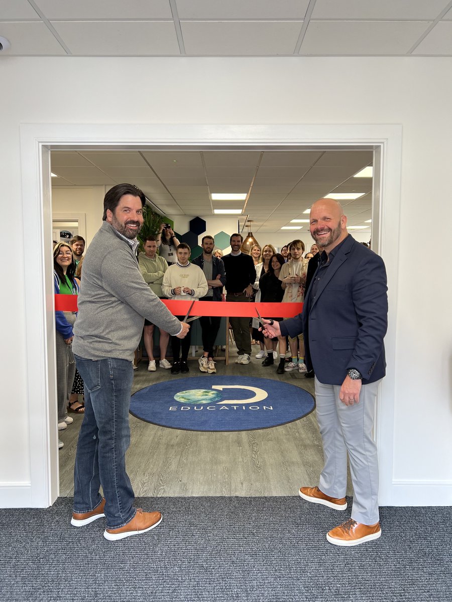 EducatorMagUK's tweet image. Global EdTech Company Discovery Education Opens New HQ in Bath...

the-educator.org/?p=13641

@DiscoveryEdUk @DoodleMaths RT

#education #edtech #schools #teachers #teaching #learning #educators