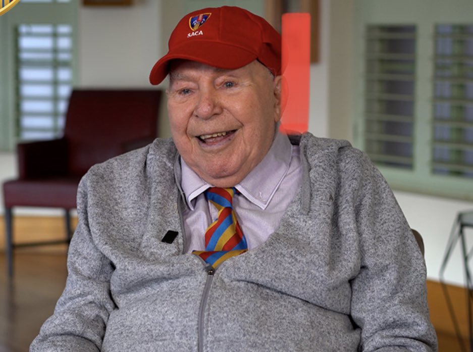 Graham Manou tweet media