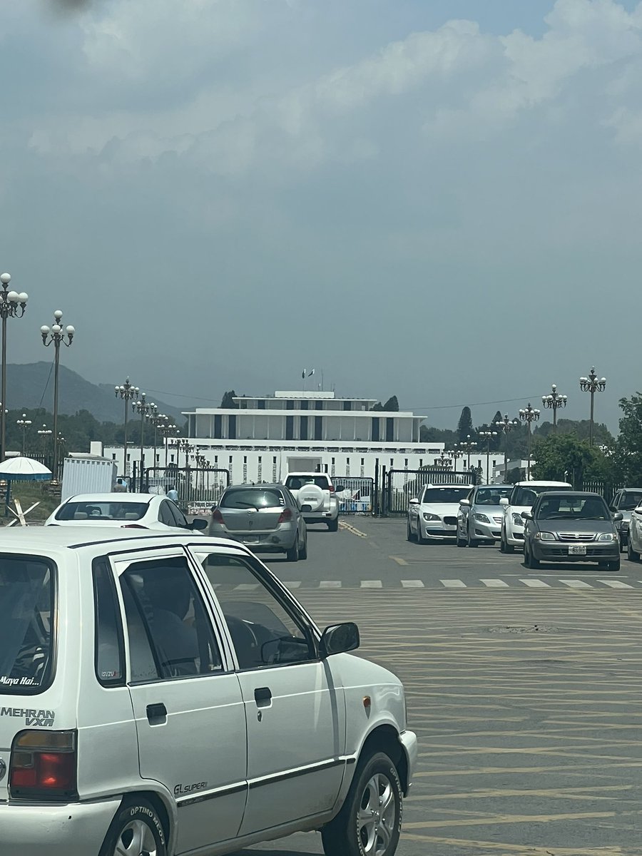 مقبوضہ پاکستان پارلیمنٹ