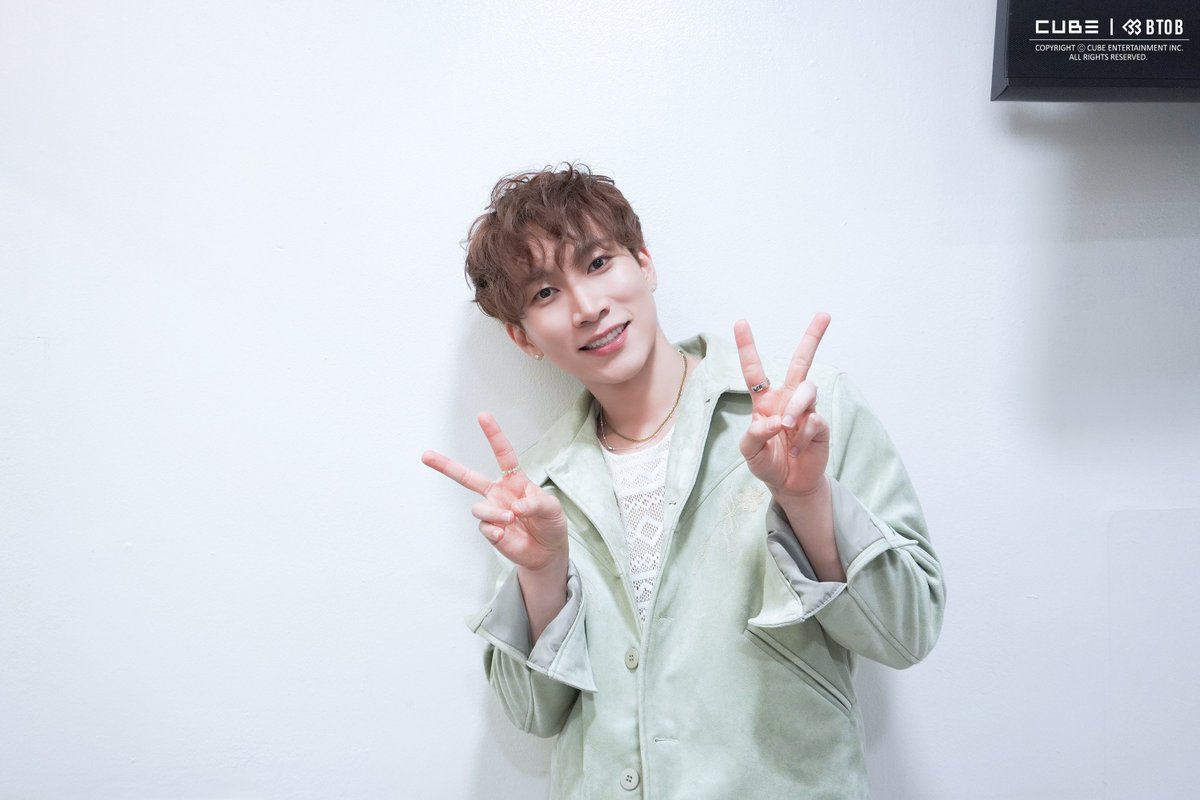 WIND AND WISH 음악방송 대기실 비하인드 1주차 #은광📸