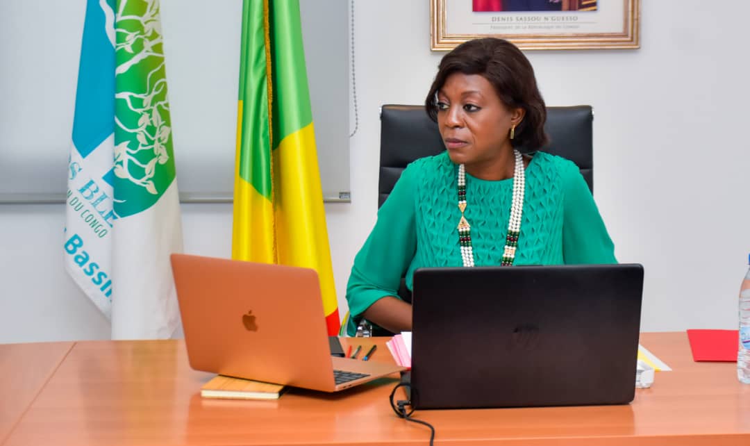EnvDDBC_GouvCg's tweet photo. La Ministre @ASoudanNonault a reçu en entretien le Coordonnateur résident des Nations Unies @UN_Congo, M. Chris #Mburu et le Représentant du @PNUDRepduCongo, M. René Diouf pour faire état du sommet des 3 bassins tropicaux. https://t.co/6k3f5Au31y
