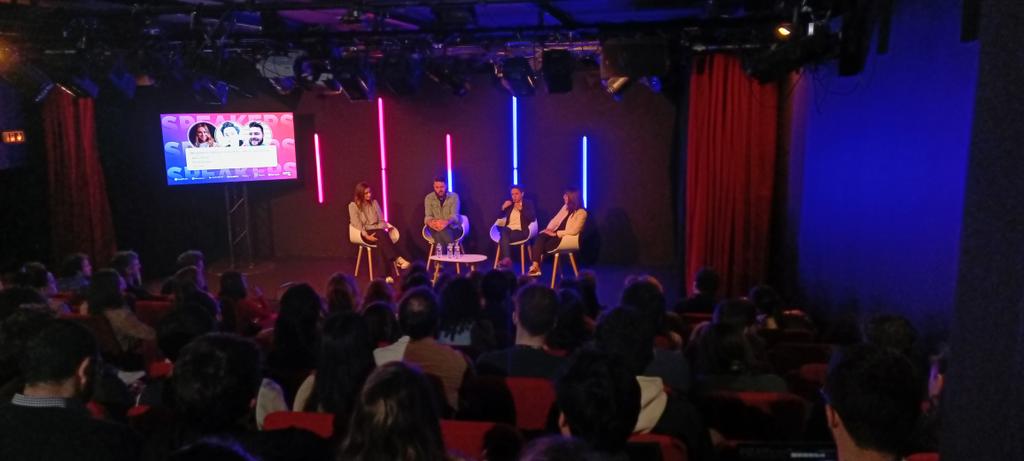 🦾 Des produits digitaux accessibles : par où commencer ?

Amandine Raoul anime cette discussion avec <a href="/Mariion_Ranvier/">Marion Ranvier</a>, Executive Director @ Contentsquare, <a href="/marineboudeau/">Marine Boudeau</a>, Cheffe du pôle design des services numériques @ DINUM, et @thedudytwit, UX Director @ Brevo

#LPC2023