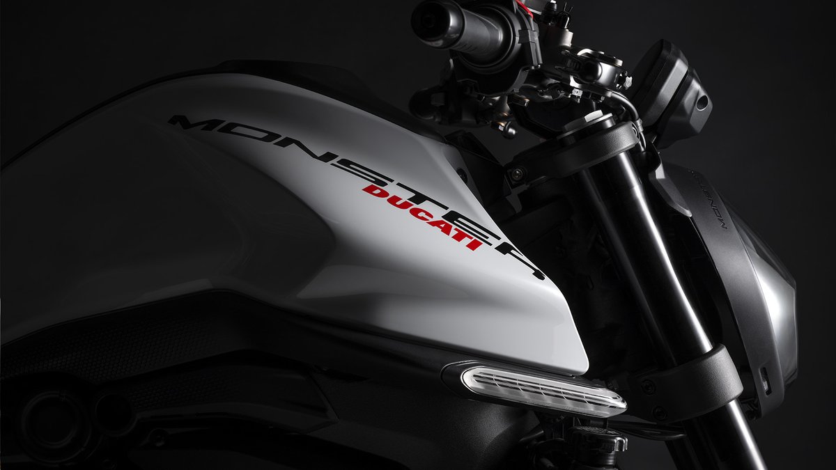 ducatiniigata's tweet photo. モンスタープラス Newカラー!!
アイスバーグ・ホワイトが登場しました。
気になる方は是非お問い合わせください!
#ドゥカティ新潟
#ドゥカティモンスター
#ducatimonster
#monsterplus
#新色 https://t.co/yWSCzIhSvj