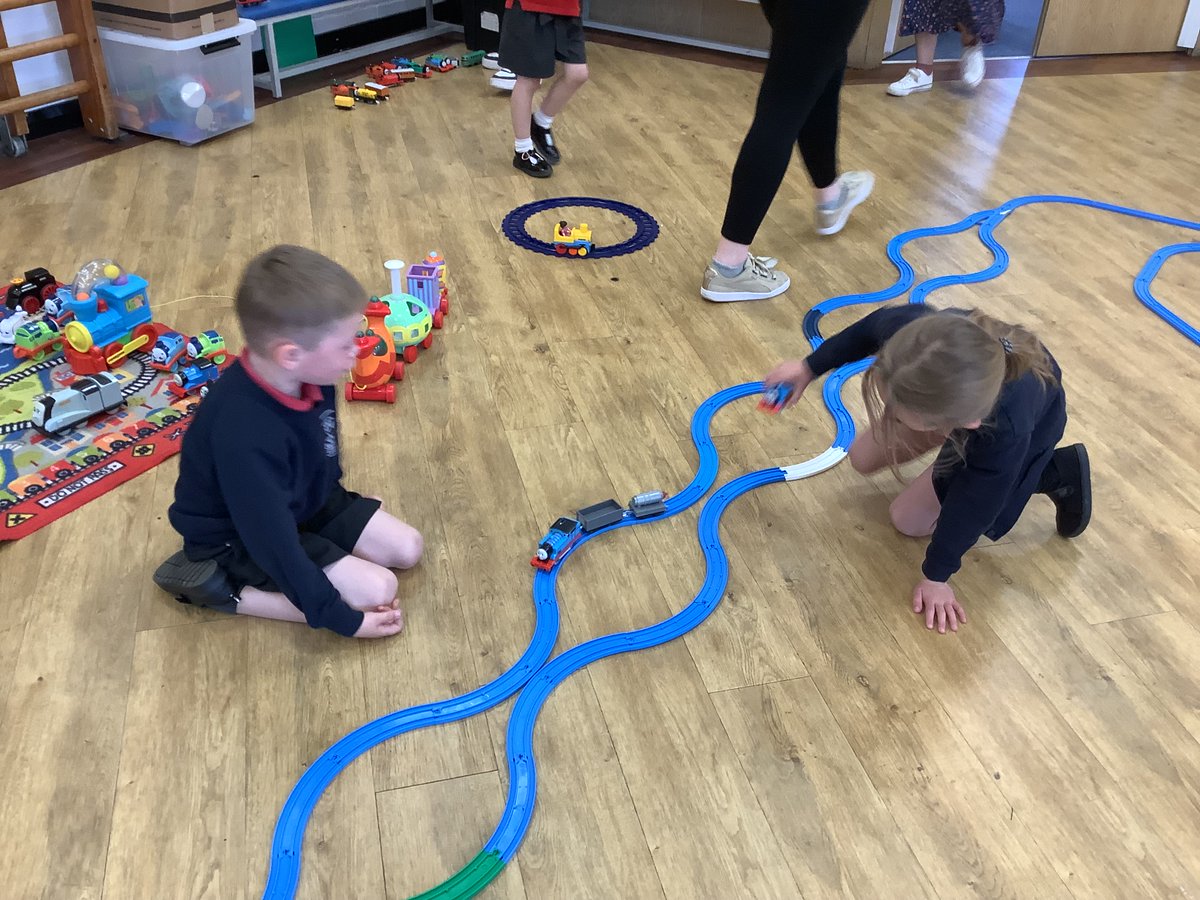 MasefieldCP's tweet photo. What a great morning Year 1 have had! 
Lots of co-operation, resilience, passion and kindness shown, following our core values.

Well done Year 1 🤩👏🚂 
@Trainmasteruk https://t.co/bmFTEuDAXg