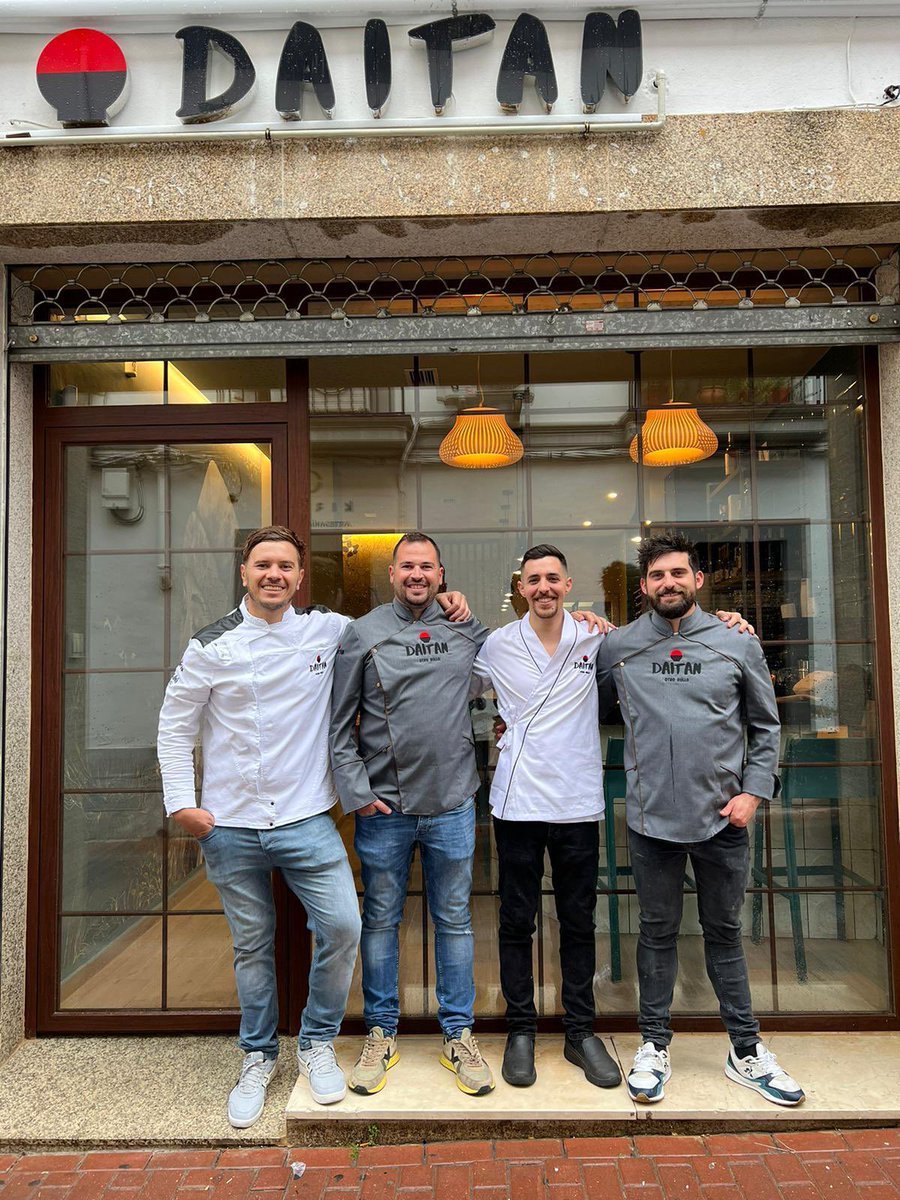 COPEMERIDA's tweet photo. 🍱 Hoy abre en Mérida DAITAN, un nuevo negocio de gastronomía asiática en la C/ Berzocana 

¡MUCHA SUERTE! https://t.co/vq9TNYakYq
