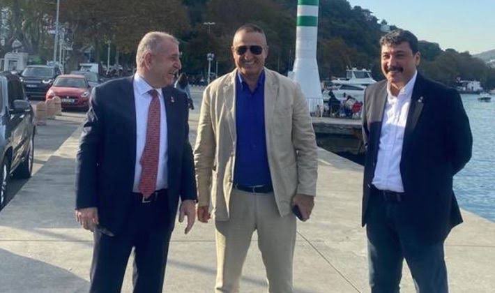 ajans_muhbir's tweet photo. İsmail Saymaz: “Ümit Özdağ ve onu destekleyen Türk milliyetçileri bilmiyor muydu siyasi istikballerini düşünüp rahat etmeyi?

Onlar dik durdu ve mücadele etmeyi seçti.” https://t.co/3or5eMXtWk