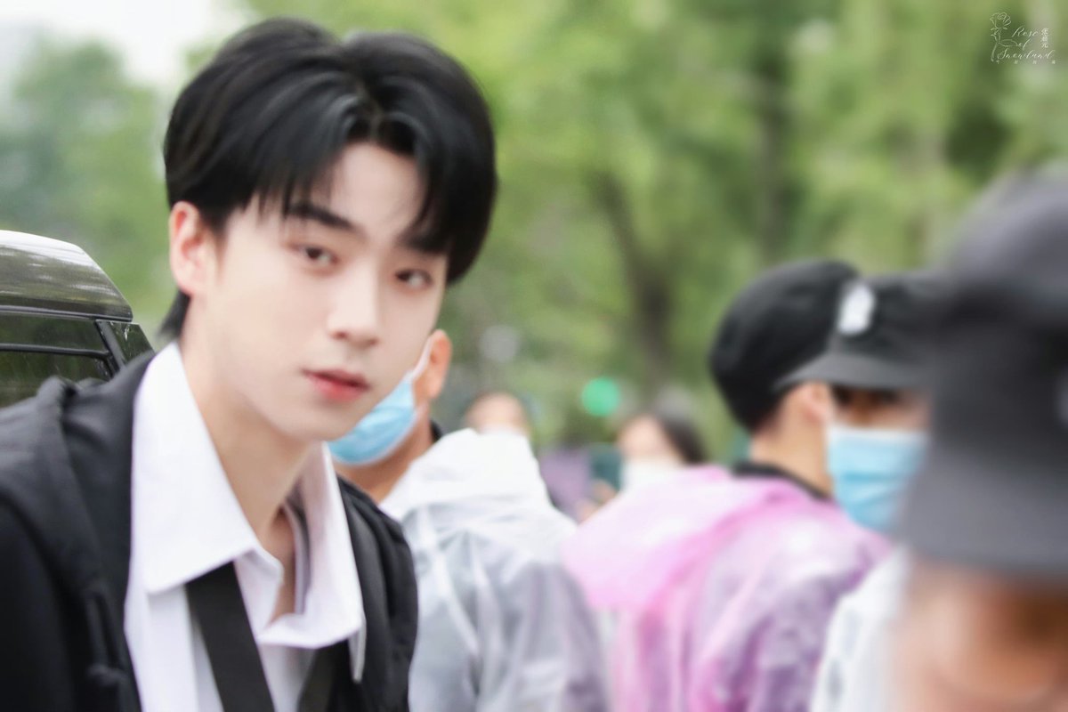 น่าจนไม่มีคำจะอวย คนสวยขาของมี๊ๆ