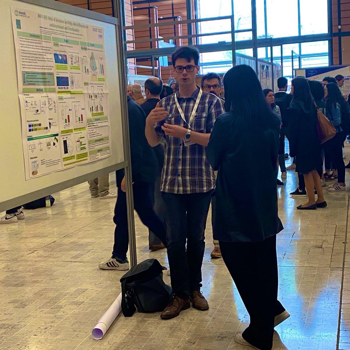 Rodolphe Lebeau, PhD student in @MOODS_Inserm @Cesp_Inserm @UnivParisSaclay @Pharma_UPSaclay presents his work in collaboration with #NDA_sibillelab @CAMHResearch on increased MAOA activity on neurochemistry and emotionality at #NeuroFrance2023 @SocNeuro_Tweets