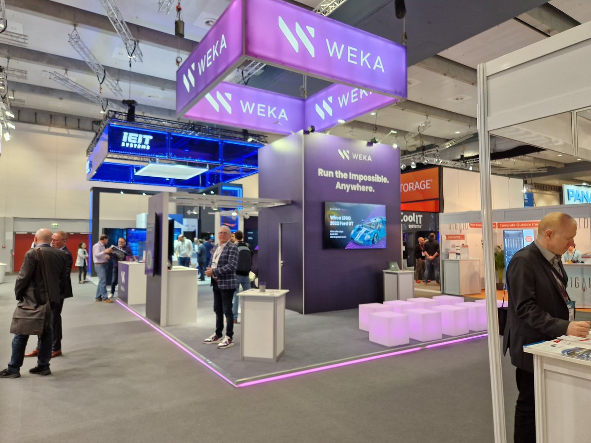 good to be back on #ISC23 in #Hamburg meeting old friends