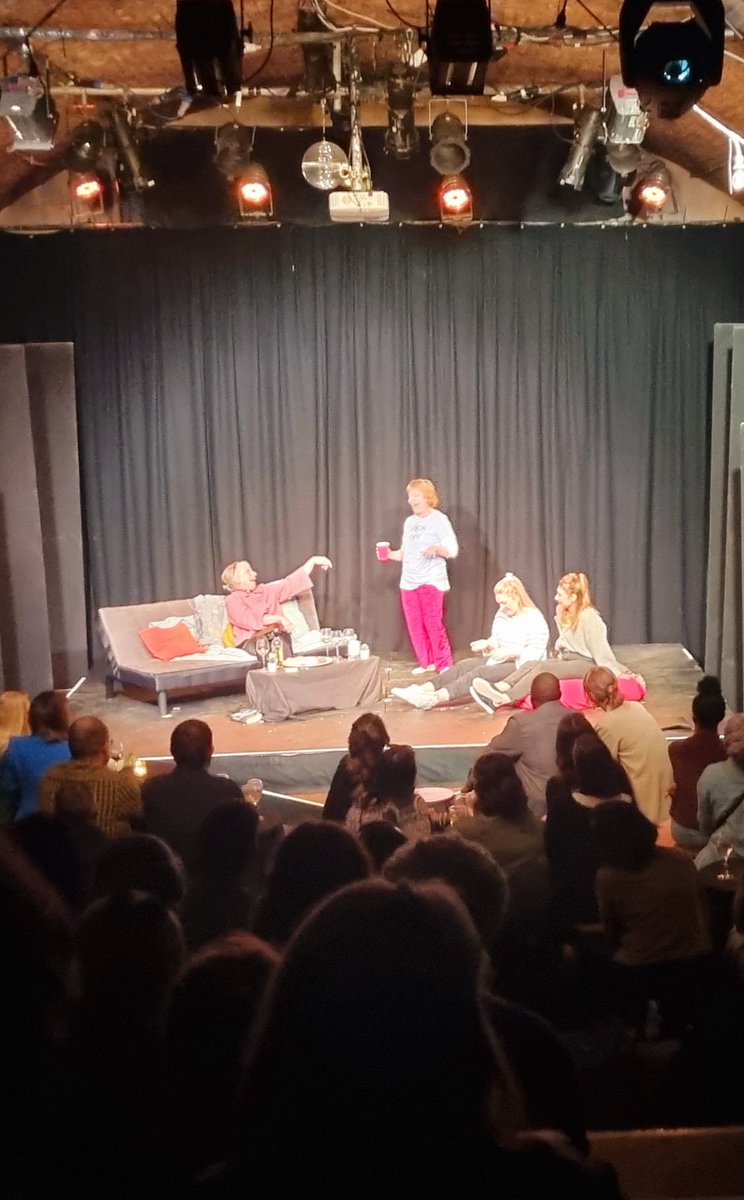 What a joy to direct #MothersAndDaughters @53two for @pai_productions  Everyone smashed it last night! @karenhenthorna1 @fletcher_ford @StaceyHarcourt @skaicody you are my hero's...powerhouse women! Get your tickets people!