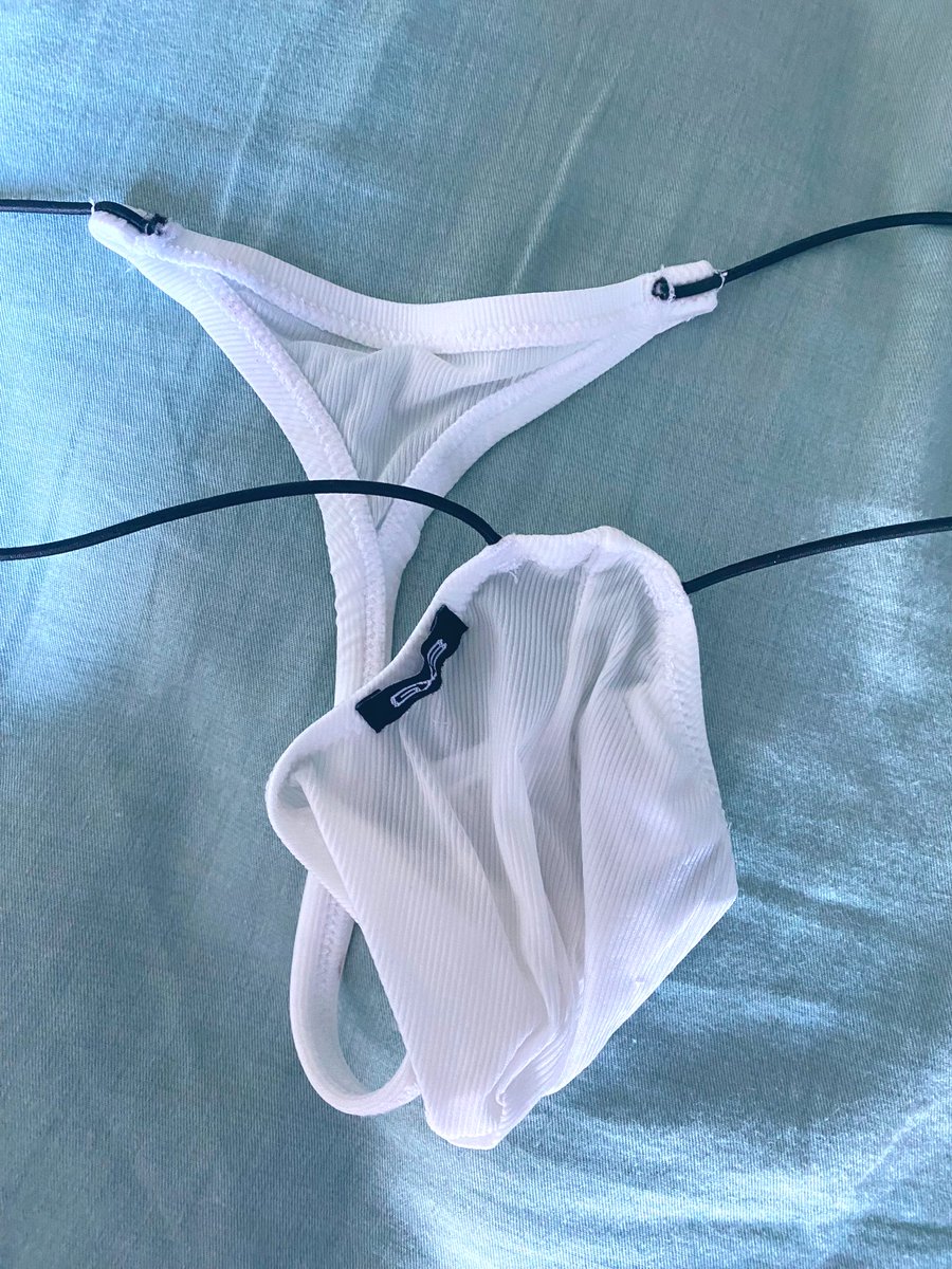 hotinunderwear on Twitter "里面的秘密没有人知道。今天就穿这一件。secret inside the pants