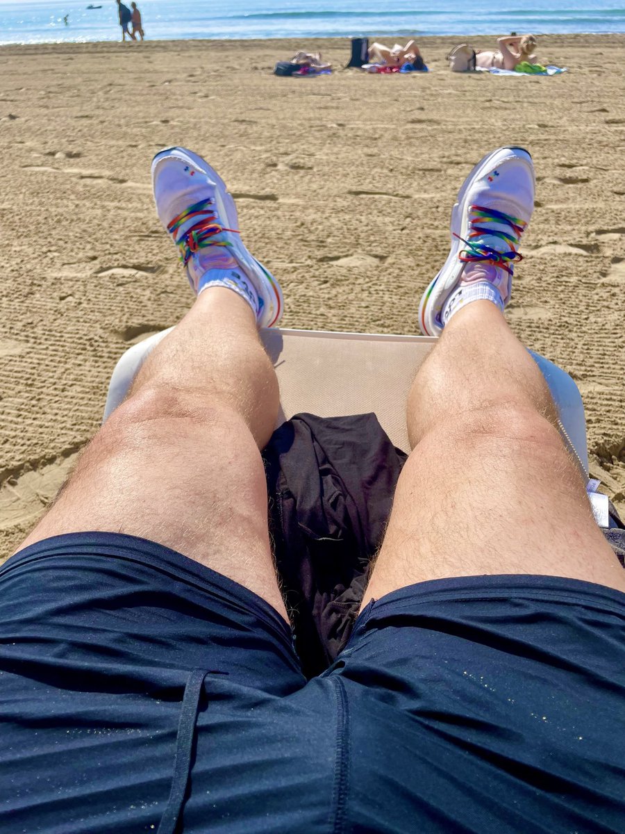 Stifyn1's tweet photo. DIOLCH Alicante, you never let me down! And only one mosquito bite and only one calorie consumed! #momentsofpleasure 😁 https://t.co/cliIIAUVeP