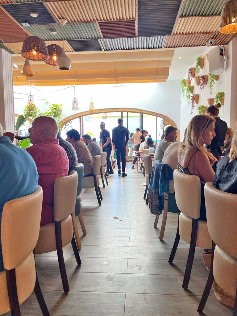 PosidoniaJavea's tweet photo. Días así, días felices! 🥰
~~
Days like this, happy days! 🥰
#restauranteposidonia #restauranteposidoniajavea #gastronomiamediterranea #playadelarenaljavea #healthylife #mediterraneanlife #seaviews #costablancalife #javeabeach #javealifestyle https://t.co/qKeK4beehd
