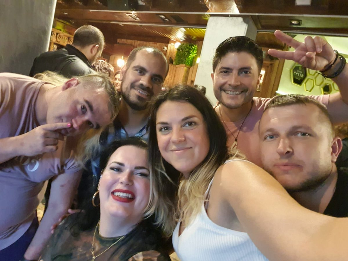 MADRIDBABEL's tweet photo. WEDNESDAY from 19:00 to 0:00: FREE SOCIAL &amp; LANGUAGE EXCHANGE MEETUP at STAR STUDIO THE CANALLA (Plaza del Carmen 3 - metro Sol) Practise languages and make friends #Madrid #Languages #Spanish #idiomas #Miercoles #languageexchange #Wednesday #intercambio #amigos #Friends #gay https://t.co/TEhhDURgpX
