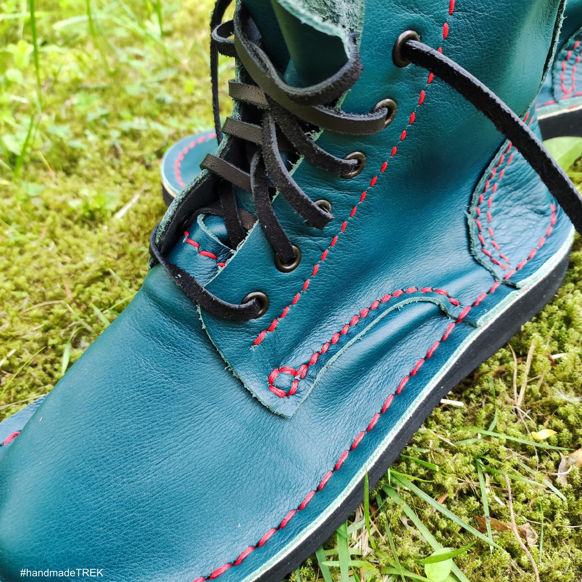 TrekLeather's tweet image. crafTMore #TREKstore
bit.ly/3WxqBX9

Bottle green leather TREK shoes...
#Basic7 model. Sizes from 35 to 46
Visit our #craftMore boutique or #etsystore #trekleather