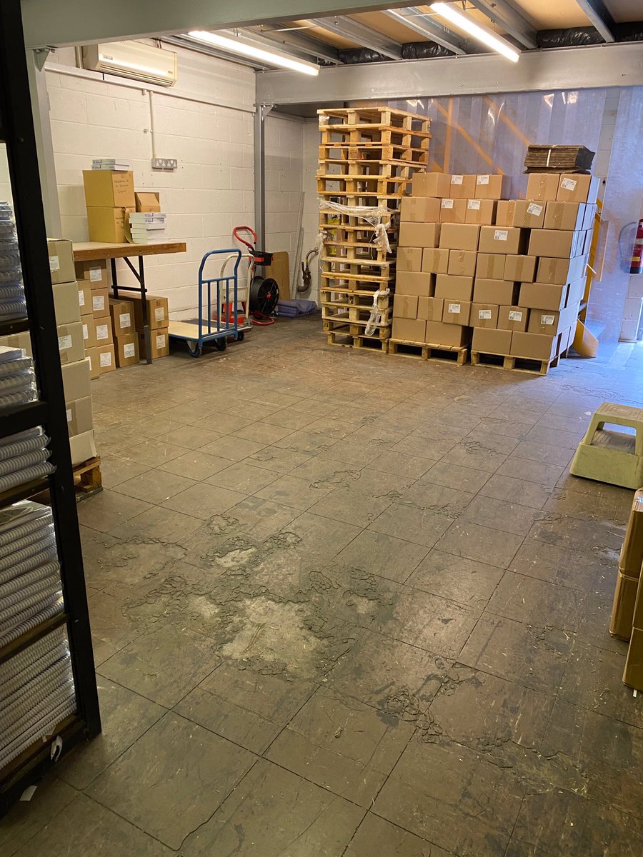 ypspublishing's tweet photo. Warehouse rejig... the little engine that could💪📚🚂
#bookdistribution #massdistribution #distributor #bookpublishing #selfpublishing #worldwidedistribution #yps #ypd https://t.co/Wh6zcfXjVY