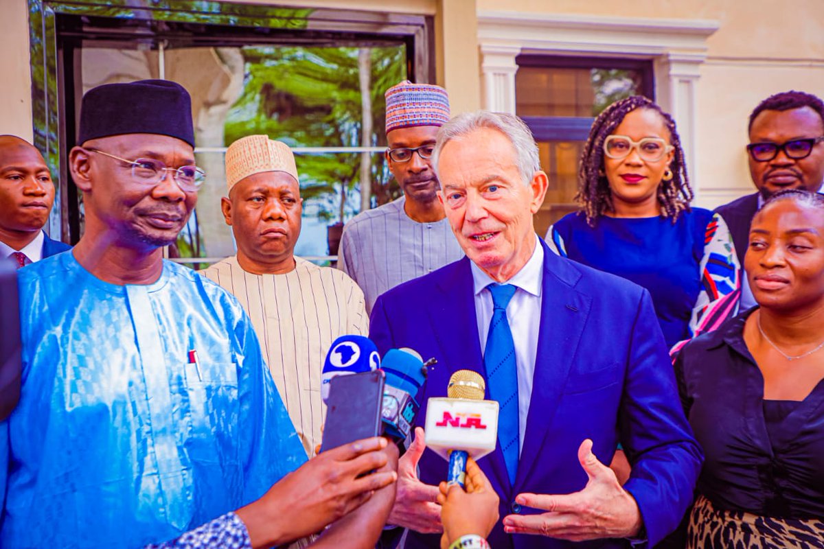 govaasule's tweet photo. His Excellency Engr. Abdullahi Sule hosts Former British Prime Minister Tony Blair to discuss strengthening the Governor’s Delivery Mechanism in implementing the Nasarawa Economic Development Strategy through a partnership with the Tony Blair Institute.

24th May 2023

#GOVAASULE https://t.co/QgUXw7RtHO