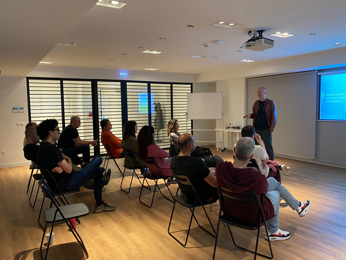 StarttechVC's tweet photo. Ολοκληρώσαμε τη Δευτέρα το masterclass στη «Φιλοσοφία των Ψηφιακών Μέσων» με τον @theofanistasis . Πέντε διαλέξεις, αμείωτο ενδιαφέρον! 
#philosophy #ScaleupGreece #StarttechLabs https://t.co/h8CoSW9zAe