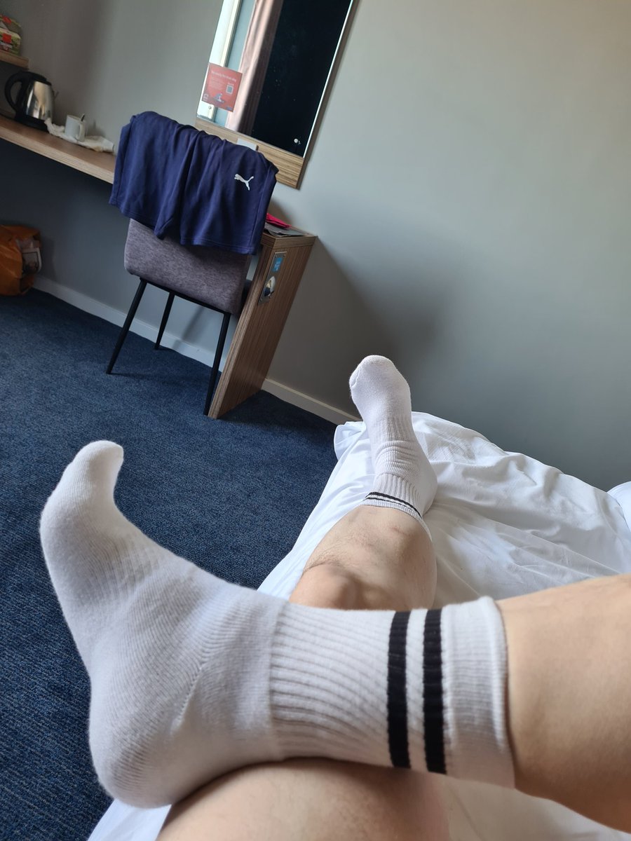MasterJcDom1's tweet photo. Black or white socks
£jayguy88
https://t.co/myo048ltbN #FinDom #domboss #feet @PromoRTpig @RTboy_ @RTslavPromo @RT4Masters2 @findominfluence @RTcashmasters
#feefinder @FeetFriendApp @Feetfinder #whitesocks #blacksocks
#wishtender @WishTender #cashapp https://t.co/FgL1QGxrb2