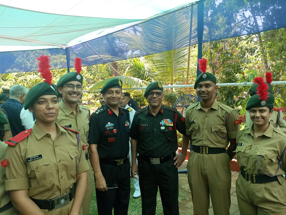 NCC_IIT_Bombay's tweet photo. Jai hind
NCC @iitbombay is proud and privileged that our cadet, JUO @SurbhiS12295212 got the opportunity today to present her experience in #NCC during #dgncc Lt Gen Gurbirpal Singh's visit to Mumbai. It was truly an honor interacting with sir. 
@adgpi @HQ_DG_NCC @ncc_dte https://t.co/keSOZMUu5C