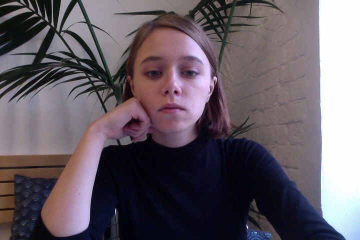 m1riada's tweet photo. СКИНЬТЕ ФОТО ГДЕ ВЫ ПЕРВОКУРСНИЦА НИУ ВШЭ https://t.co/Fxg4xOVbMr