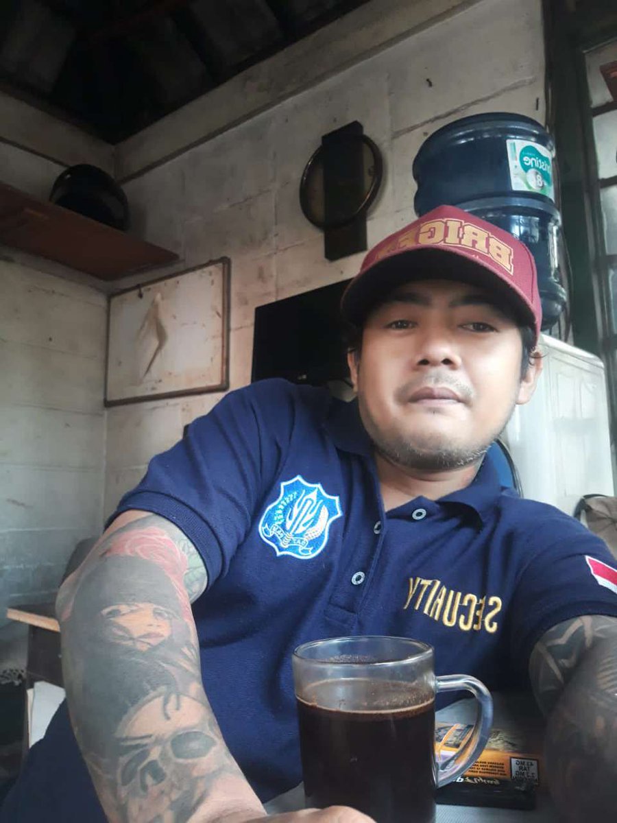 bocil474141's tweet photo. Pengen di masukin., jaga mulu.bosen https://t.co/vuy3lEne4V