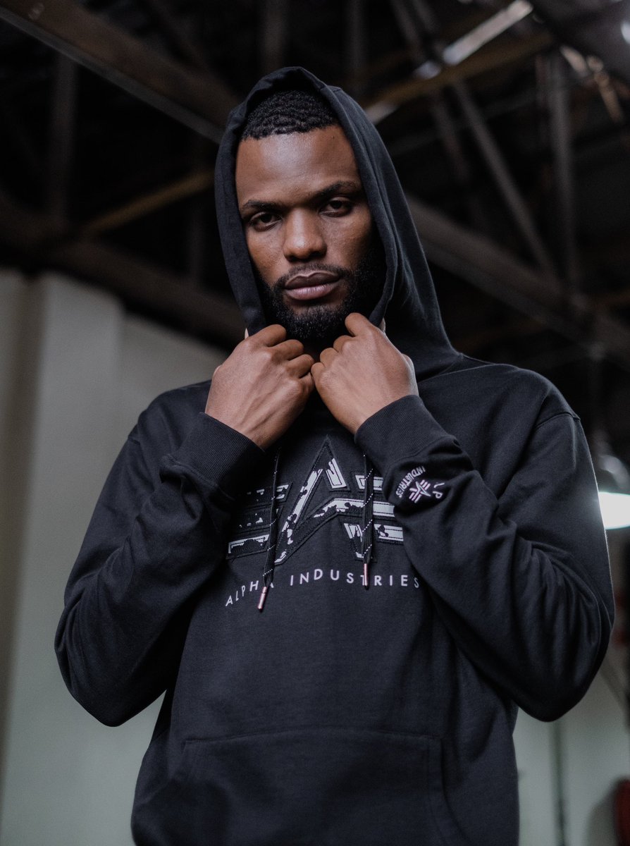 SheshaLifestyle's tweet image. Stay comfortable these cold days in the Alpha A1 Applique Hoody❄️🥶

Available online &amp;amp; in-store

Gift cards available in-store 

#MinistryOfSwag #LiveFast #ItsALifestyle #sheshalifestyle #alphaindustries