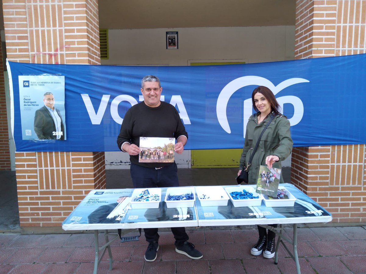 📍 Puesto informativo en la plaza Pablo Arranz #pptudelayherrera #partidopopular #tudeladeduero #herreradeduero #entretodos