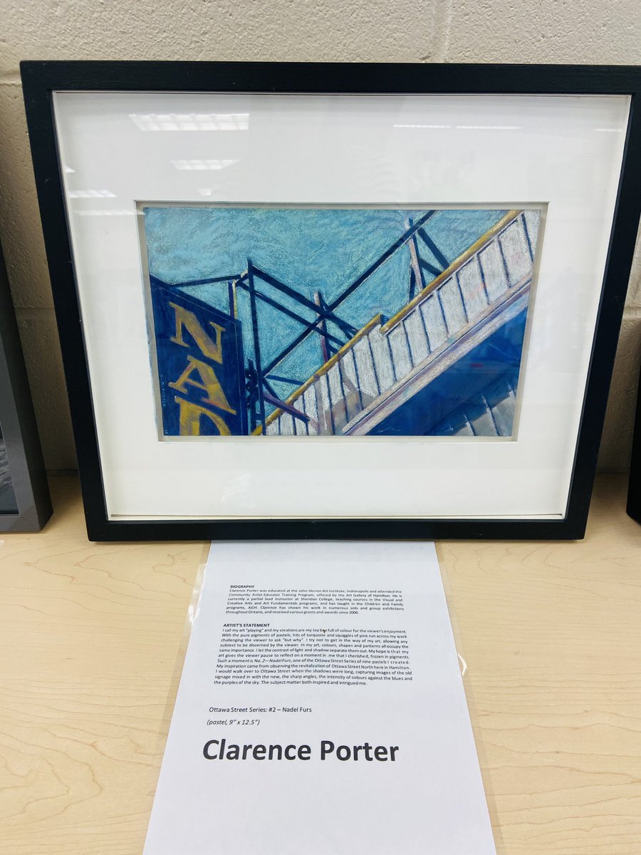 Angle_Bellmoore's tweet image. Art Exhibition Joy 🧵Our @Bellmoore_HWDSB are sharing what they see, think and wonder as they learn more about the “Exploring Art Media Exhibition” from @DVSA2010 this week - 12 small two-dimensional works of art created by local artists. 1/2 #SchoolLibraryJoy #ONSchoolLibrary