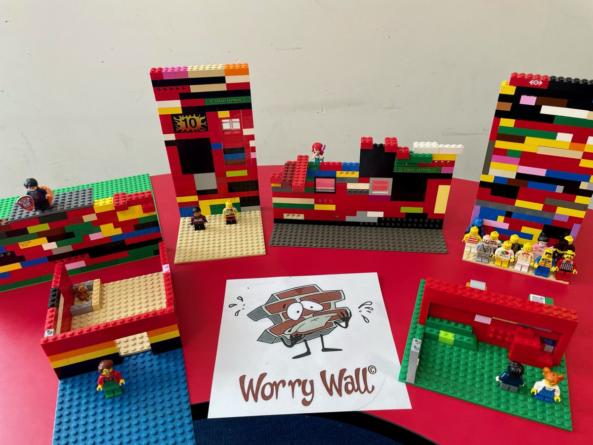 HeathlandsCEPri's tweet photo. This week children really enjoyed using Lego bricks to build a “worry wall” and explored how it affected the mini-figure. #HeathlandsWellbeing #HeathlandsValues #HVCourage #HVEnjoyment https://t.co/jUa8W6pcpy