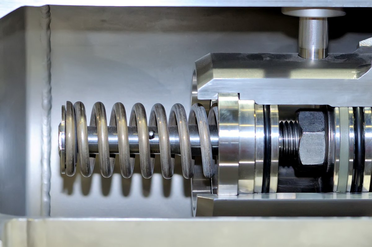 Springtech_UK's tweet photo. Your one-stop-shop for your #Spring needs
From the #Concept to #Inspection, we have a specialist team to ensure our customers products are of the #HighestStandard & to their exact specification, every step of the way.
See our capabilities in more detail: https://t.co/Ff7jnS5jqx https://t.co/FFlIsjGVa3