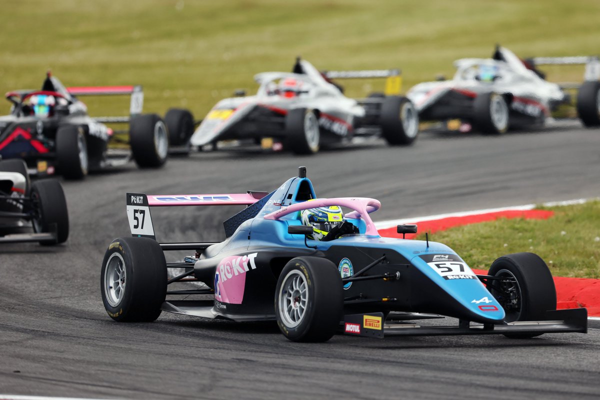 _Meaden's tweet image. Snetterton vibes ✨

Including a very special guest at our @BTCC clients, @UKPMR 👀👇

#MeadenPR #Communications #Social #Digital #Marketing