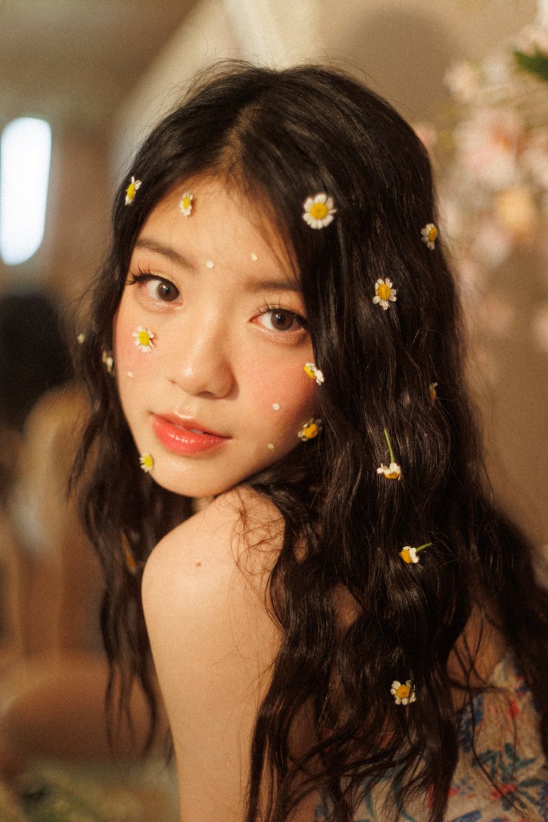 mee_poonyada's tweet photo. Oopsy Daisy! ❀ https://t.co/LweW7qhutN