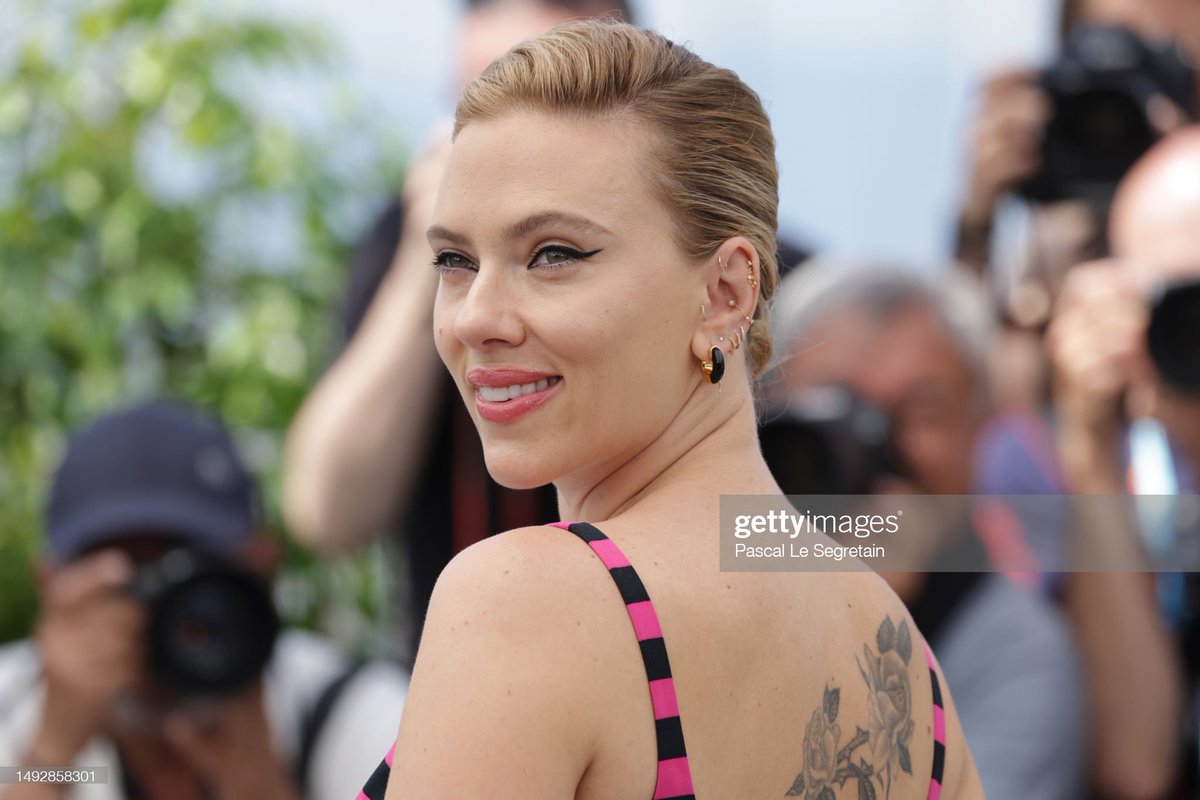Scarlett Johansson Latam on Twitter "Más imágenes de Scarlett Johansson en el photocall de