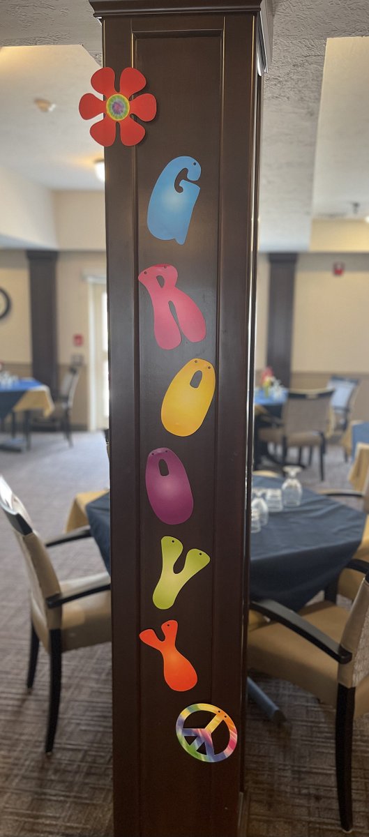 StCharlesHC's tweet photo. What’s happening here at St. Charles you ask?? We are getting groovy this 60s theme week, in preparation for our 60s party theme dinner! You don’t have to be a hippie to have some crazy fun with us!
✌🏻 ♥️ 🌸
#whyitrilogy #60sthemeweek https://t.co/dzF9DdeWuf