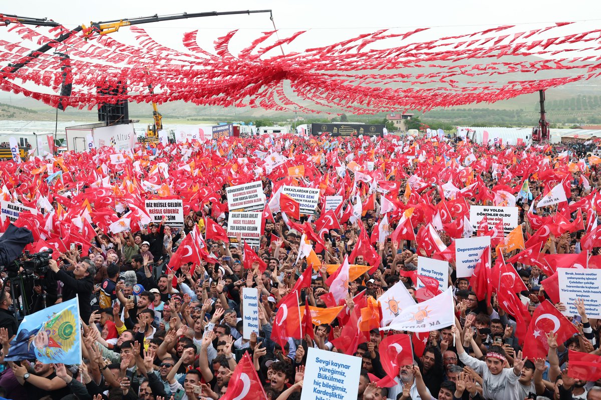 ihsankocatr's tweet photo. Kıymetli Hemşehrilerimiz, Genel Başkanımız ve Cumhurbaşkanımız Sayın @RTErdogan'a sevgi ve muhabbetlerini gösterdiler.

Teşekkürler #Malatya 🇹🇷 https://t.co/RPDAnrwue7